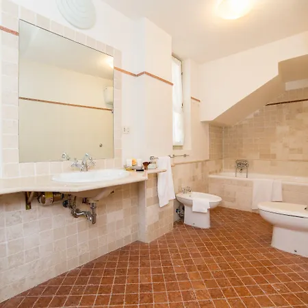 Palazzo Gentili Apartment *