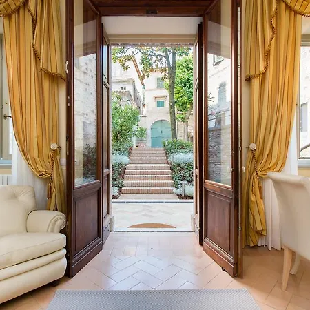 Palazzo Gentili Apartment